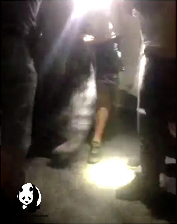 Ballina Police Dealing With Youths 02